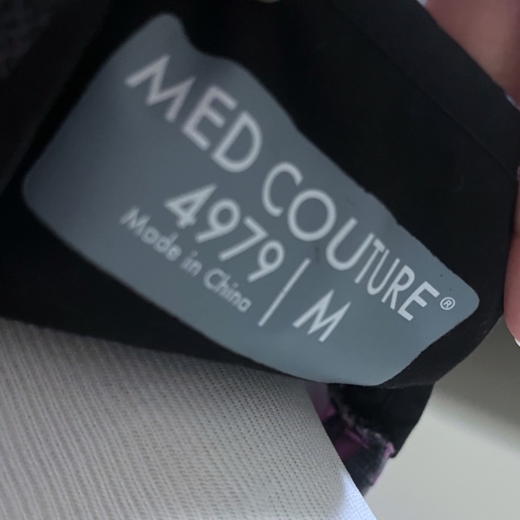 MED COUTURE tangled flowers Valerie print top - Picture 6 of 6